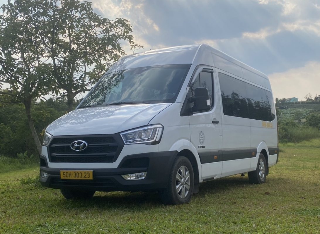 Thuê xe 16 chỗ Đà Lạt